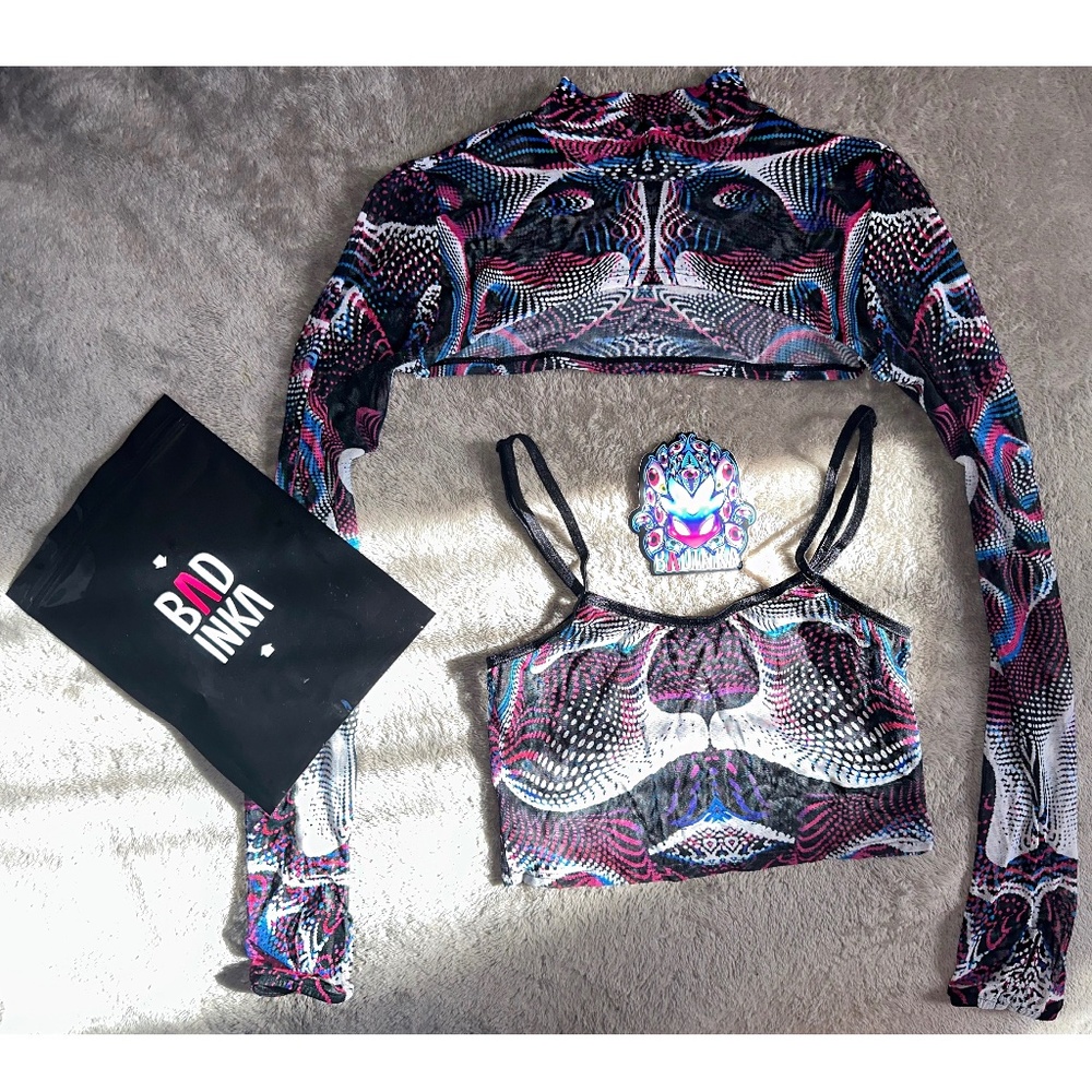 BADINKA Vapor Trance Magenta Mesh 2 Piece Shrug Top *BRAND NEW* Size M